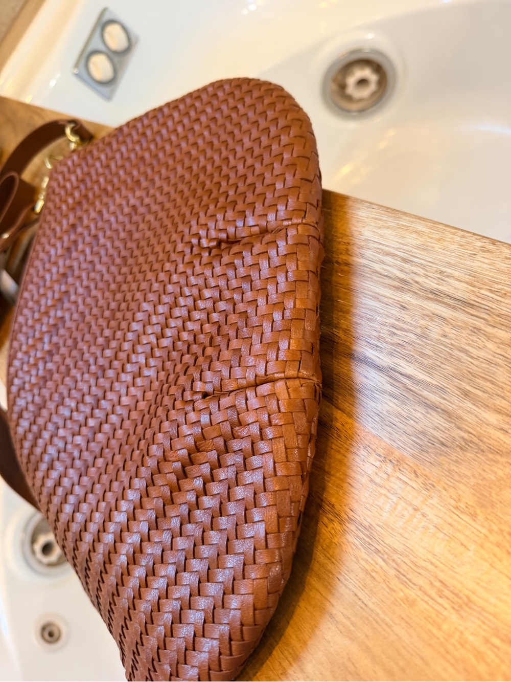 Clare V moyen messenger crossbody bag - Hazelnut Woven Zig-Zag NWT $525 - Picture 7 of 9
